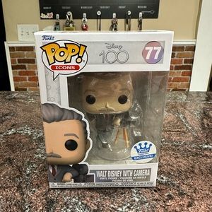 NWT Funko Pop! Walt Disney with camera